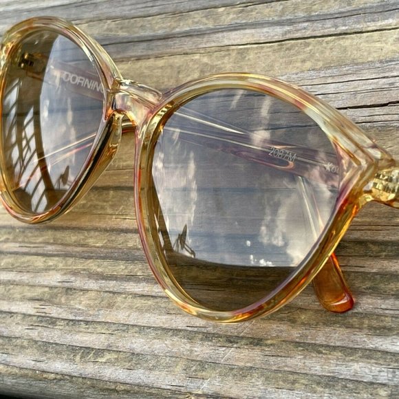 Vintage Corning Women Sunglasses 2087M Ladies Eye Wear Shades Light yellow Tone main image 12
